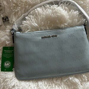 Brandnew Michael Kors Jet set travel Small Bag